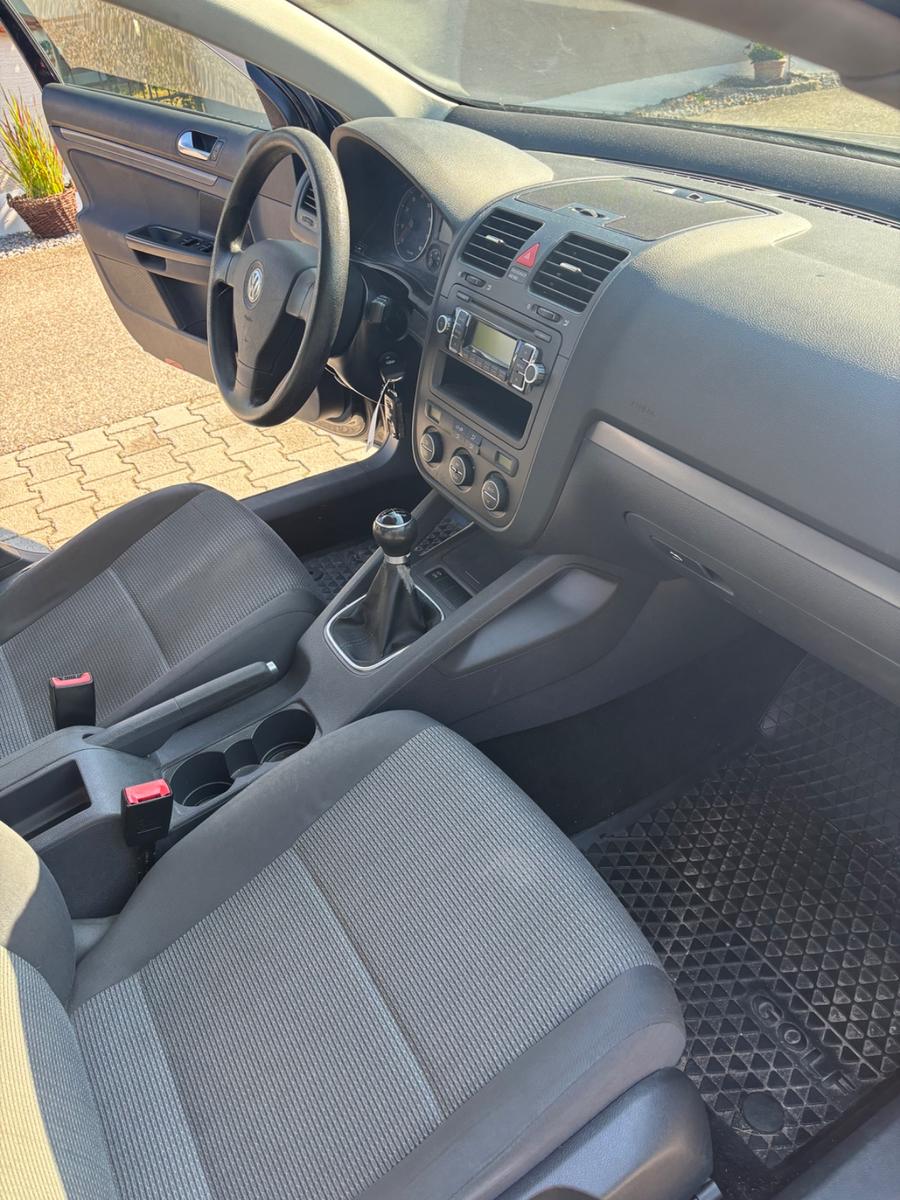 Volkswagen Golf 2008 — photo 27
