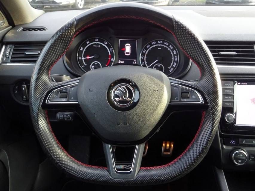 Fahrzeugabbildung SKODA Octavia Combi 2,0 TSI RS 230 Navi