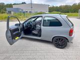 Opel Corsa 1.6 16V World Cup Sport World Cup - Opel Corsa: V6