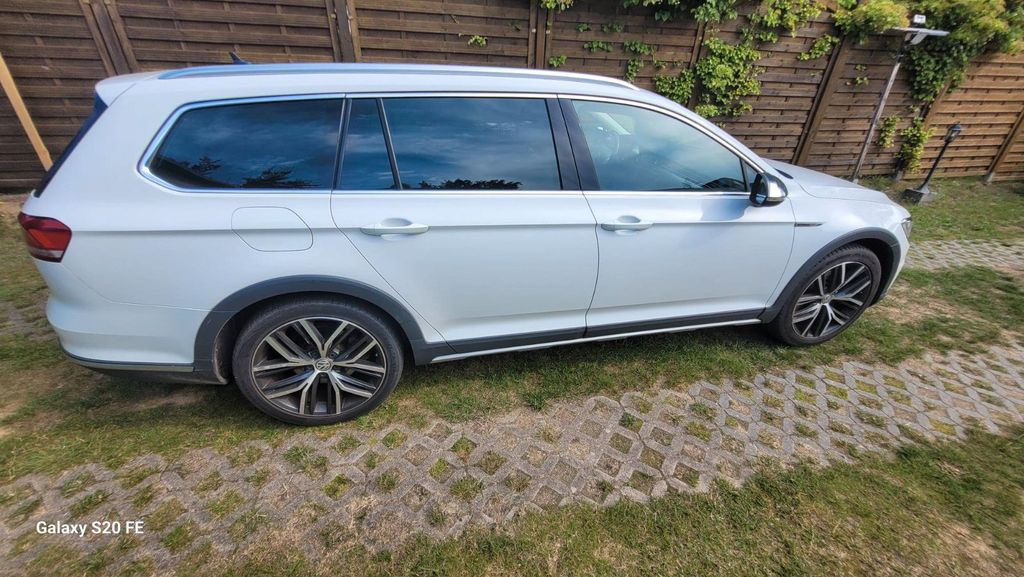 Image of Volkswagen Passat Alltrack