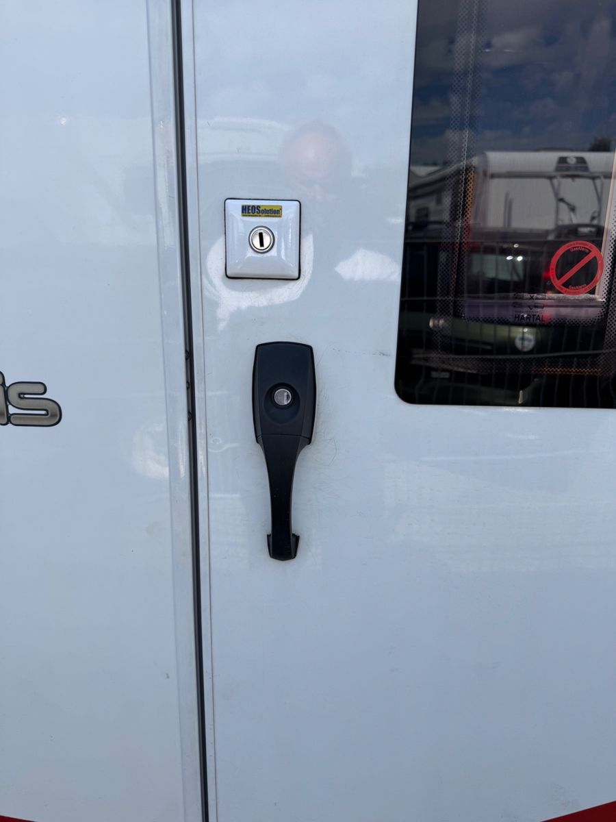 Fahrzeugabbildung Challenger C394