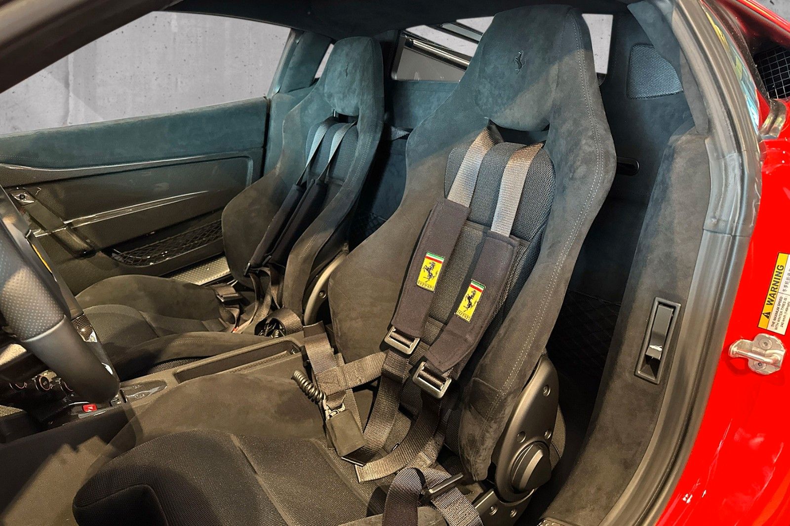 Fahrzeugabbildung Ferrari 458 Speciale*1. Hand*dt. Auto*4-Punkt Gurte*
