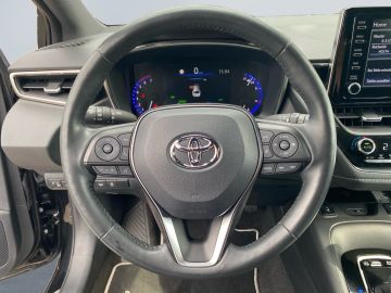 Toyota Corolla - 12