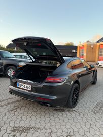 Porsche Panamera - 9
