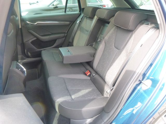 Fahrzeugabbildung Skoda Octavia 1,5 TSI Kombi >AHK/PANO/NAV/LED/SHZ<