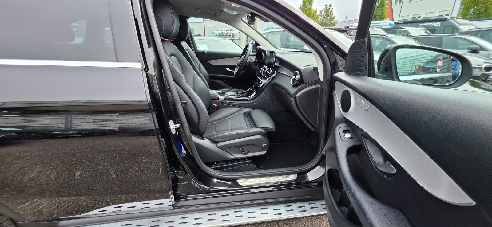 Mercedes-Benz GLC 220d 4Matic/Navi/LED/Kam/Leder/KeyLess/1Hand foto 9