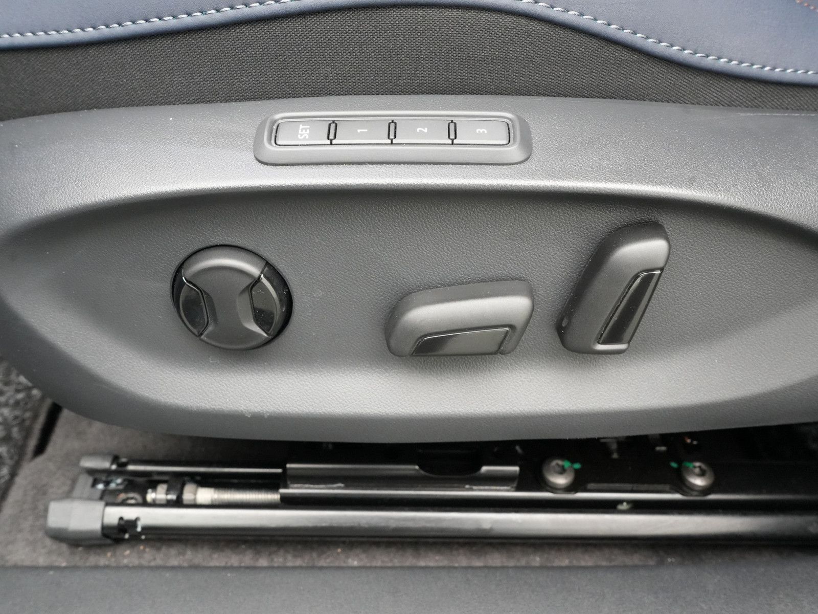 Cupra Tavascan - Bild 9