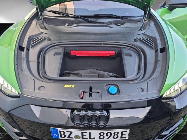 Fahrzeugabbildung Audi e-tron GT RS MATRIX Laser Assitenz Plus Sportsit