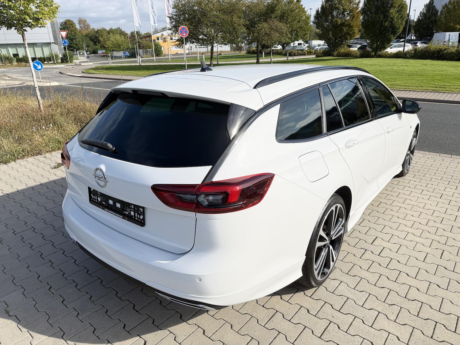 Opel Insignia 2.0 D Ultimate Aut. Navi+Led+Ahk+Shz