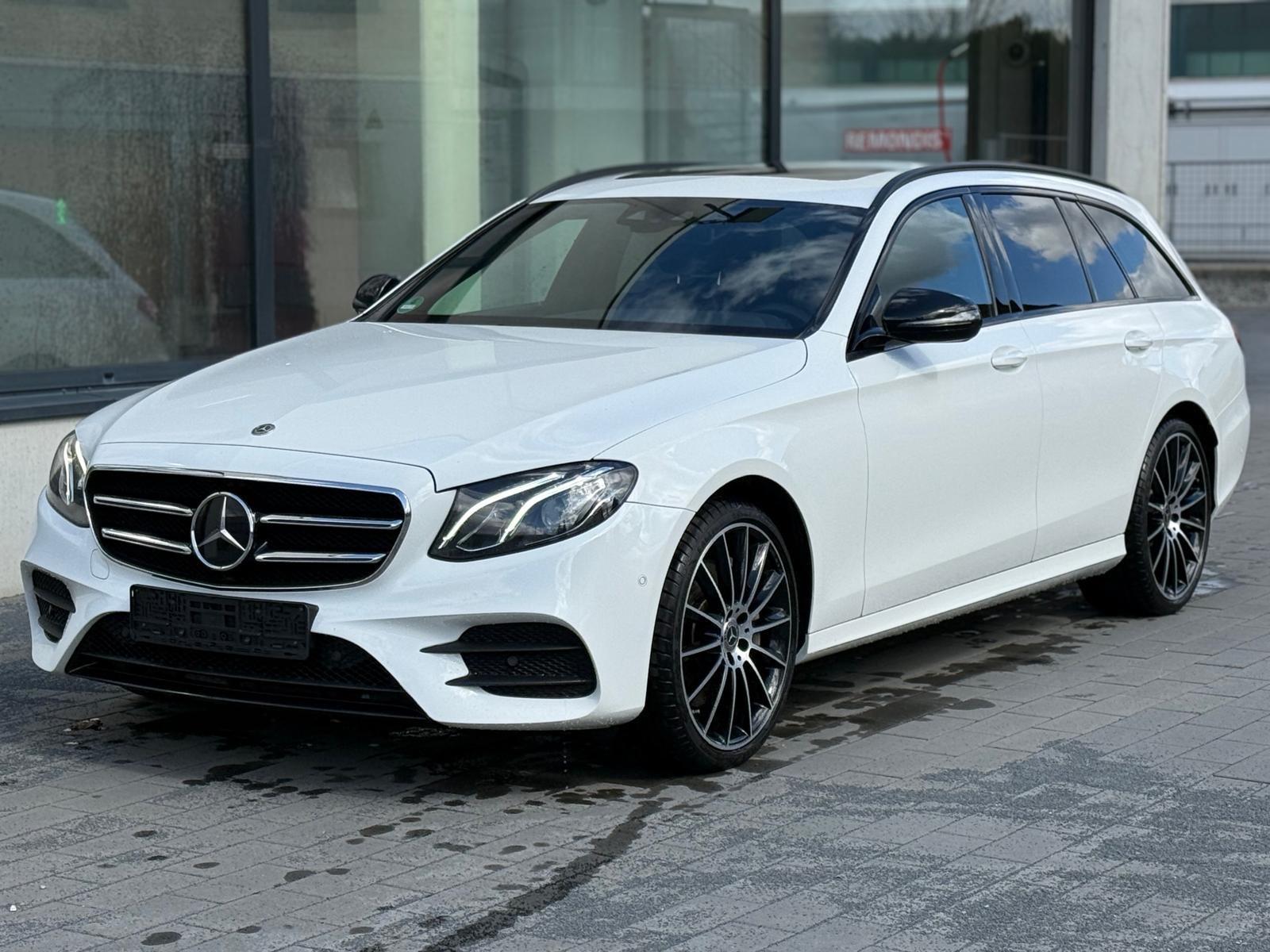 Mercedes-Benz E 400 d T 4Matic Burmester AMG Line LED