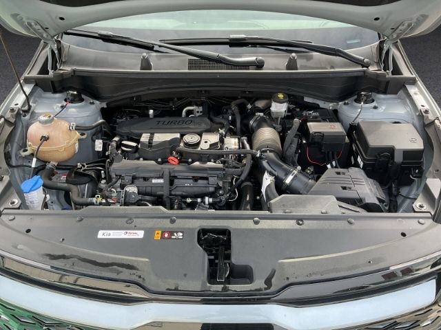 Fahrzeugabbildung Kia Sportage GT-LINE 1.6T AWD 48V MILD-HYBRID *SOUND