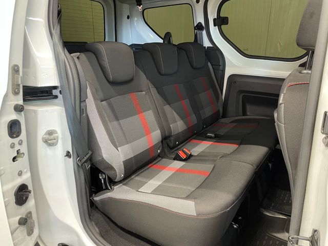 Dokker Stepway Plus 1.3 TCe 130 NAVI TEMPOMAT
