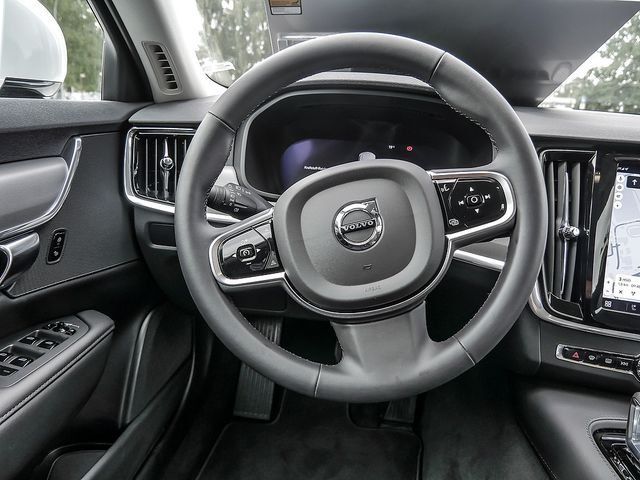 Volvo V90 Kombi T6 Core Recharge Plug-In Hybrid AWD V9 foto 11