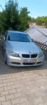 BMW E91 Touring 320i - BMW 320 aus 2005: Kombi, 320i