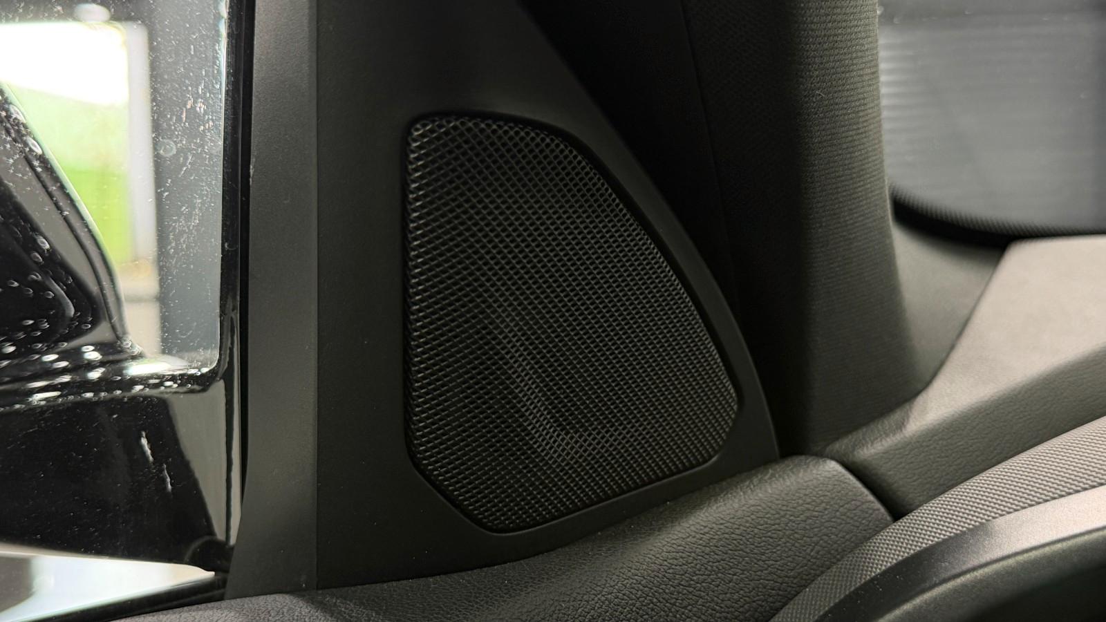 BMW 120i M Sport/HiFi/LED/LC-Prof./Navi/CarPlay/DAB