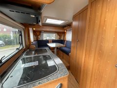 Dethleffs Globebus I 3 - HECKSITZGRUPPE 5,99m