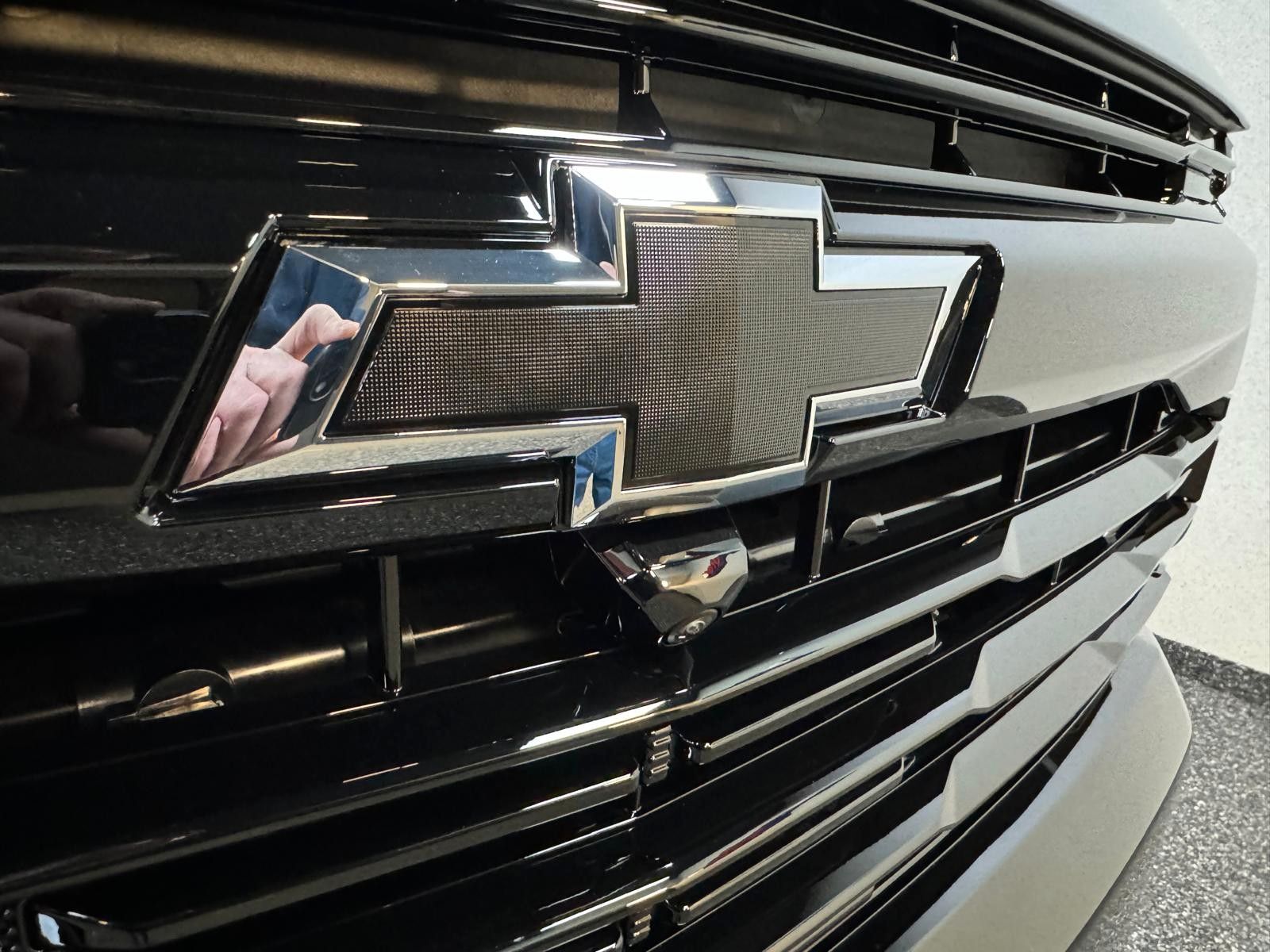 Fahrzeugabbildung Chevrolet 2026 TAHOE 6.2 ECOTEC RST 4x4-22"-NAV