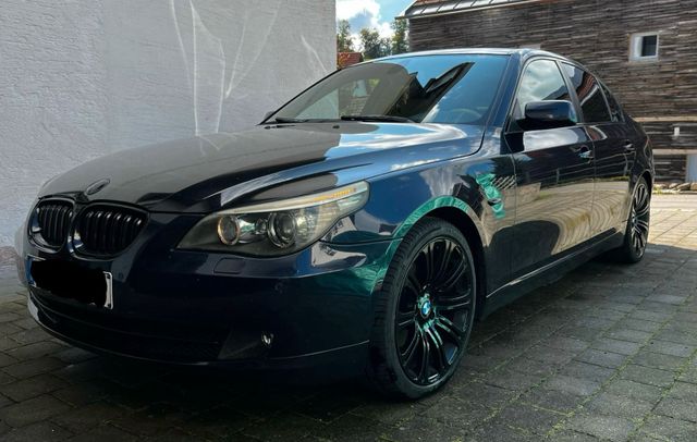 BMW 525i E60 3,0l R6 Limousine