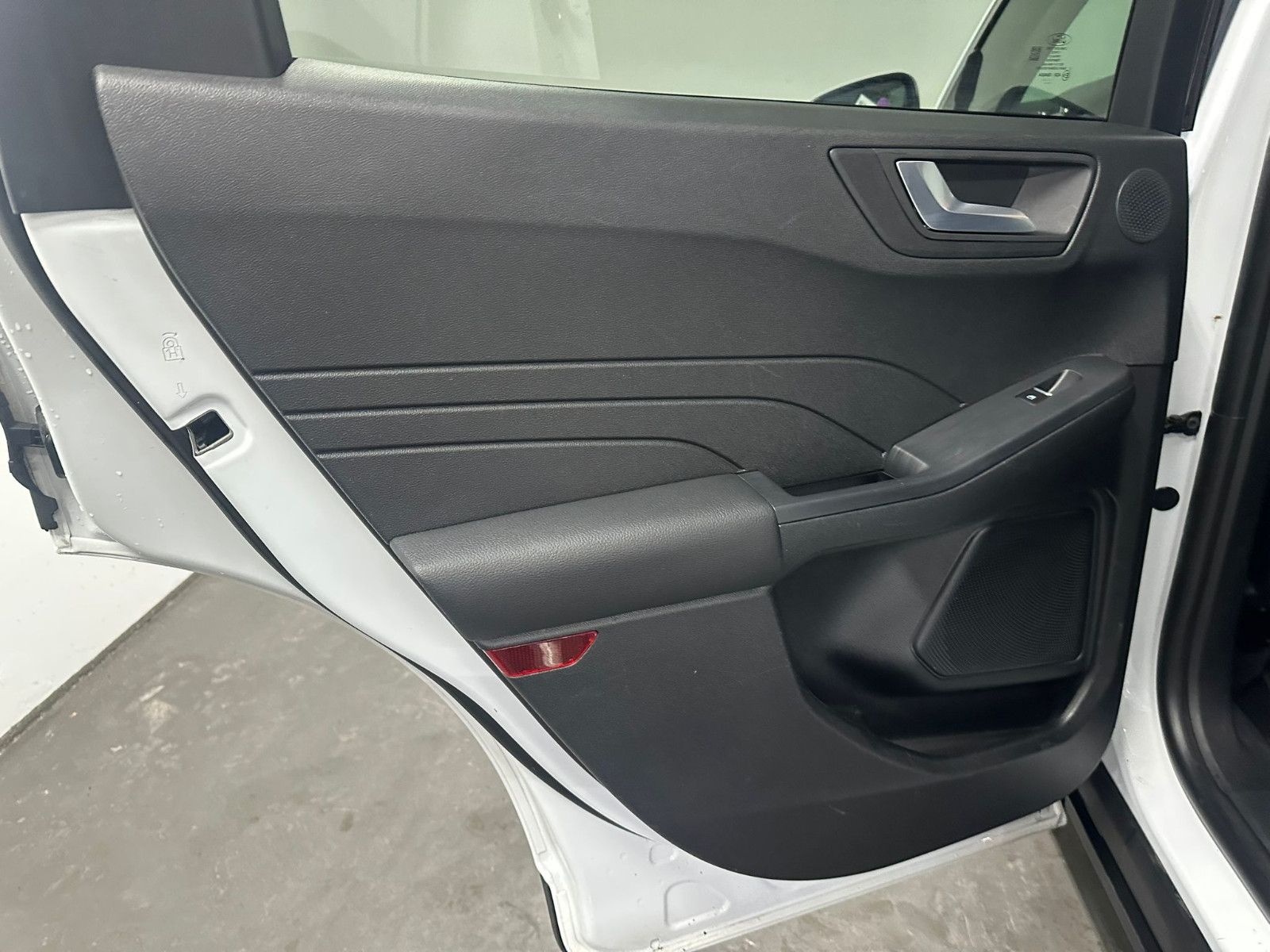 Fahrzeugabbildung Ford Kuga 2.5 Duratec PHEV Titanium X CVT*AHK*WINTER*