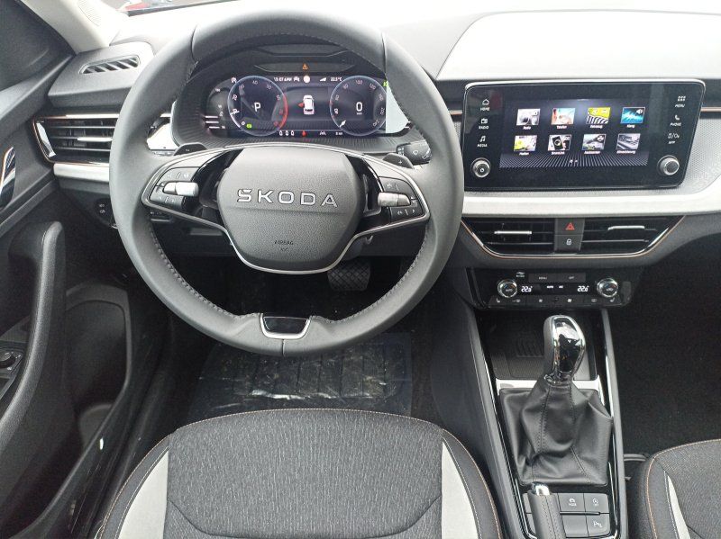 Fahrzeugabbildung SKODA Kamiq 1.5 TSI DSG Selection