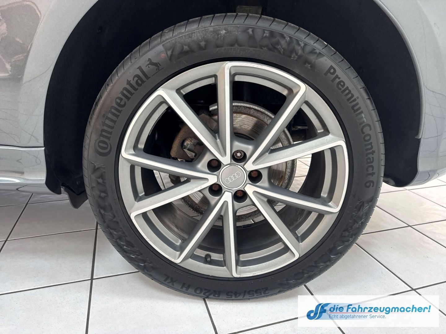 Fahrzeugabbildung Audi Q5 2.0 TDI quattro DPF clean diesel  S-line Spor