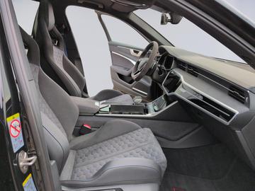 2025 AUDI RS6 — миниатюра 18