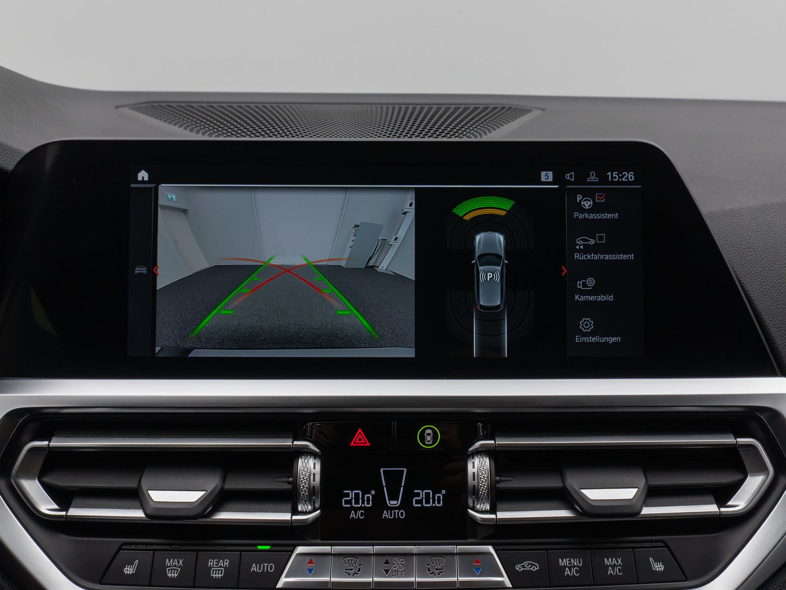 Fahrzeugabbildung BMW 320d Kamera DAB HiFi Komfort Alarm Standheizung