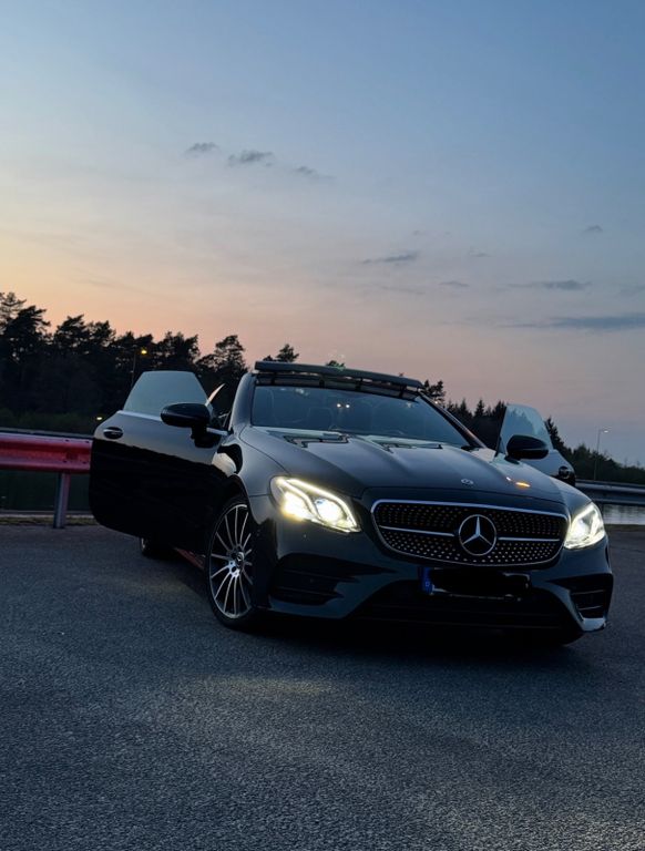 Image of Mercedes-Benz E 300