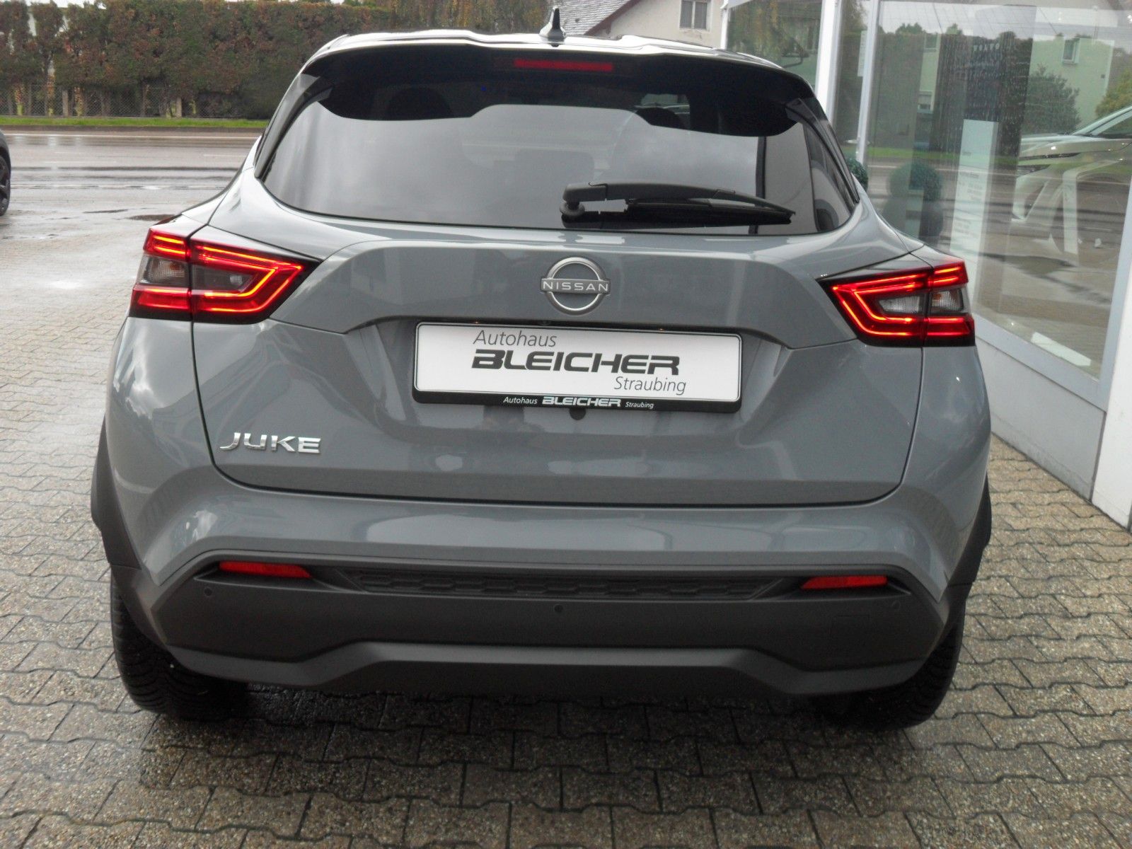 Fahrzeugabbildung Nissan Juke 1,0 N-Connecta Benzin | WP | Navi