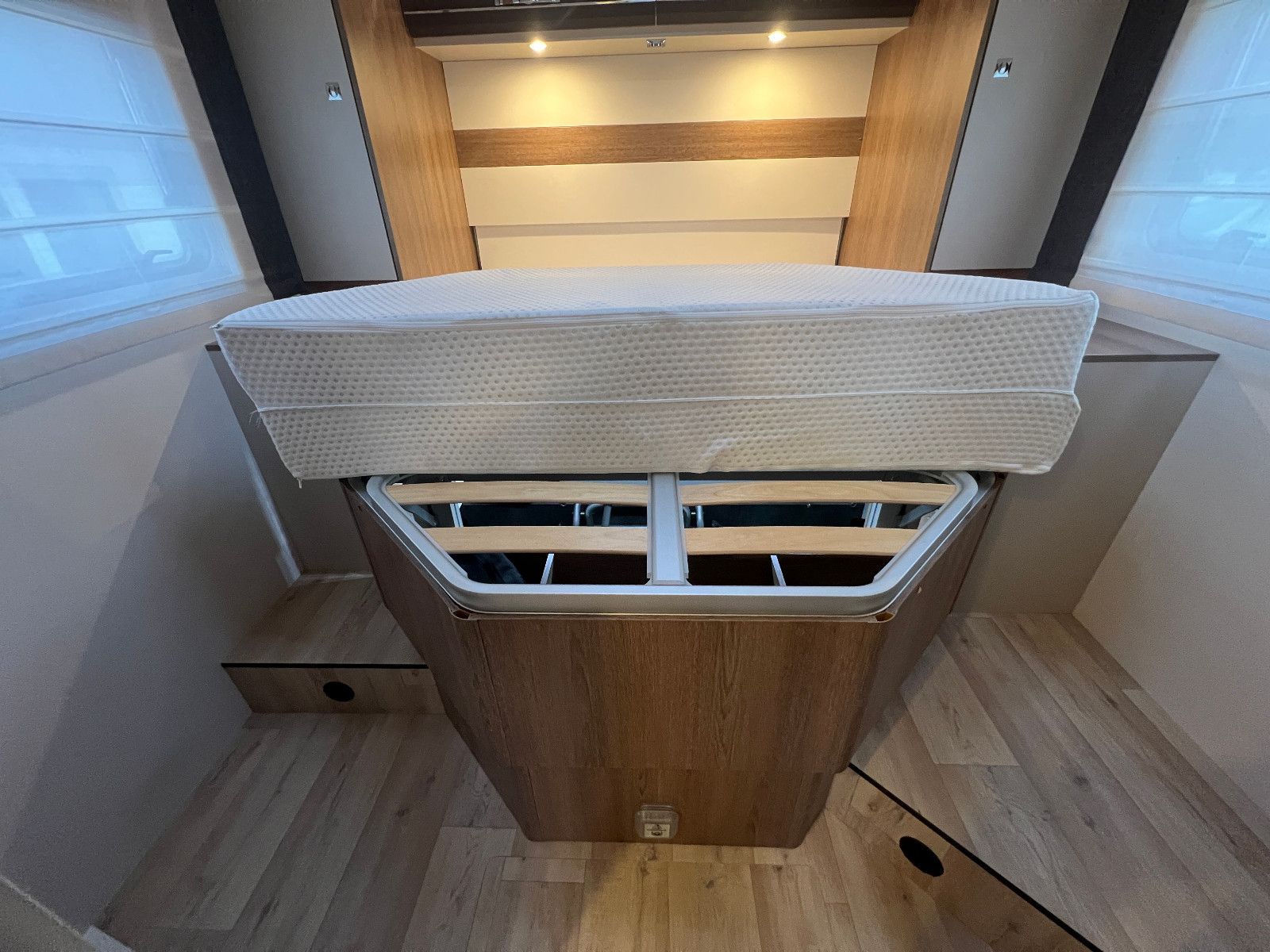 Fahrzeugabbildung Dethleffs Trend I 7057 DBL EBL SOLAR SAT TV LOUNGE 1.HAND