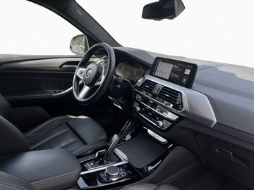 BMW X4 - 11