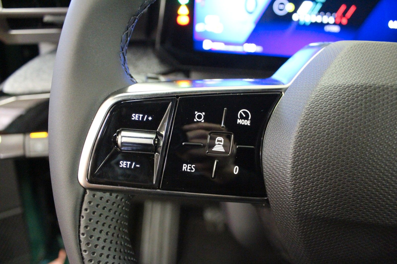 Fahrzeugabbildung Renault Clio VI TCe 115 Techno*Winter-Paket* #15688