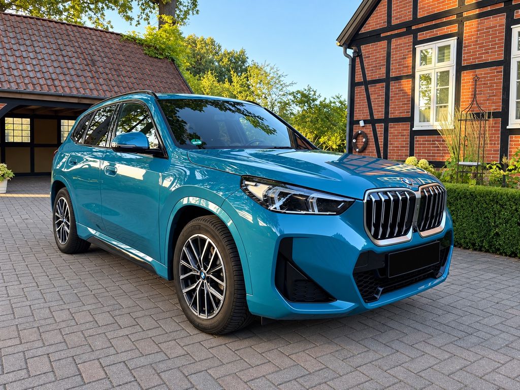 Image of BMW X1