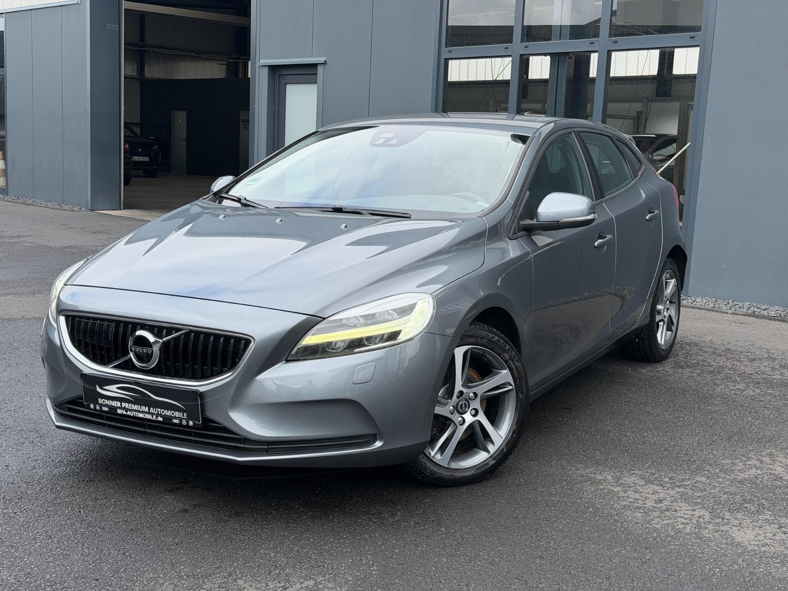 Volvo V40 Momentum Rück-Kam*ACC* Totwinkel*Navi*Keyles