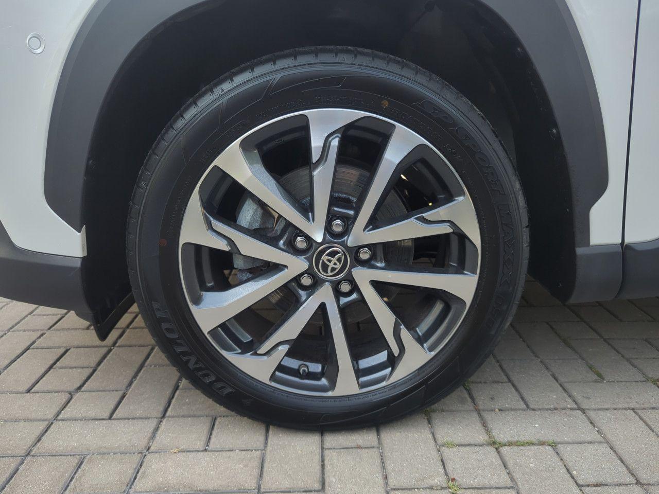 Toyota Corolla Cross Lounge 2.0l Hybrid 4x2 PanoJBL