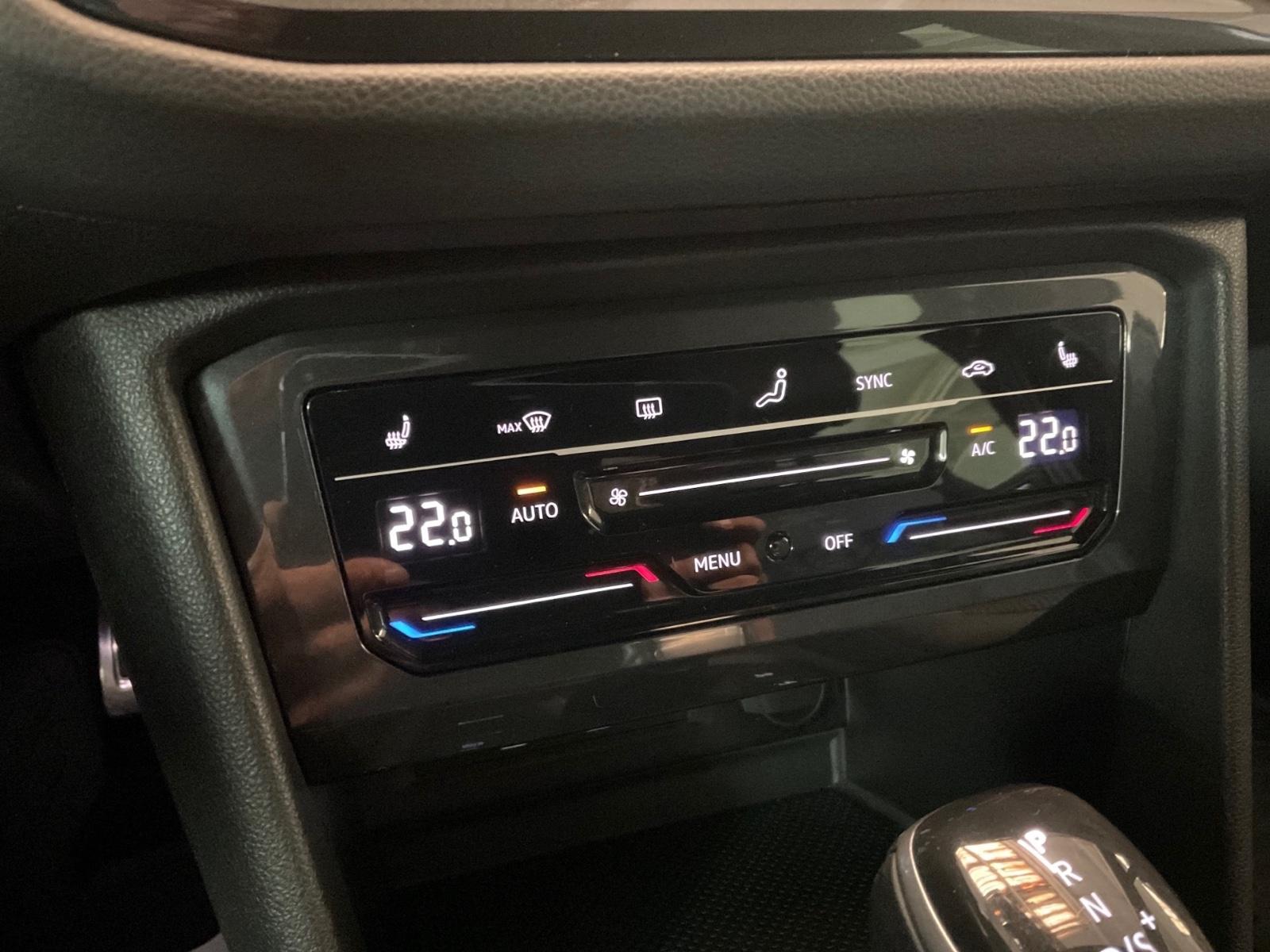Volkswagen Tiguan R-Line, Navi, Kamera, ACC, SH, TÜV 08/28, миниатюра 17