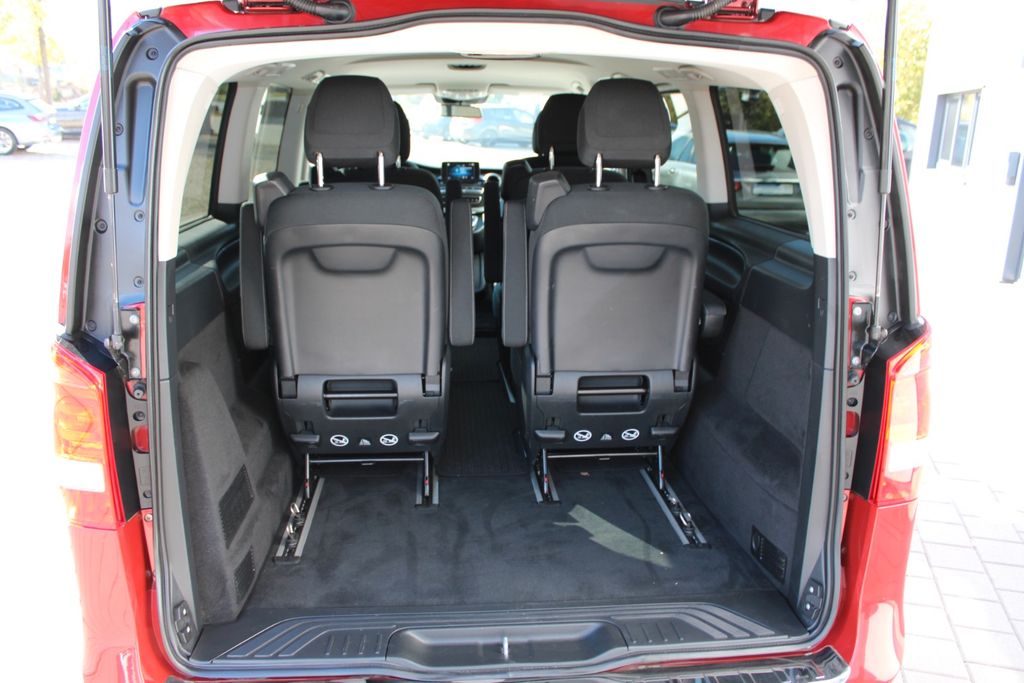 MERCEDES-BENZ 220 V 250d EDITION 4MATIC lang AHK NAVI SHZ KAM