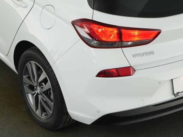 i30 PASSION+RÜCKFAHRKAMERA+SITZ-/LENKRADHEIZUNG+