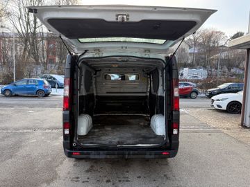 Opel Vivaro - 12