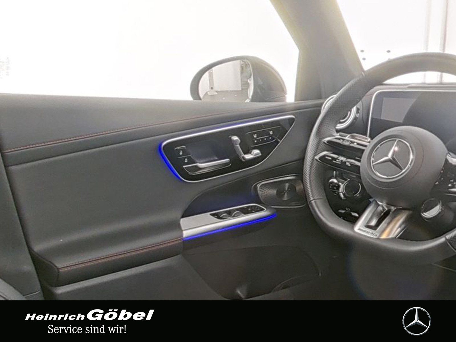 Fahrzeugabbildung Mercedes-Benz GLC 43 AMG PANO+AHK+FAHRASSIST+NIGHT+SITZKLIMA