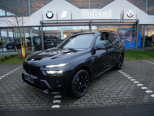 BMW X7 xDrive40d M Sport AHK SH 360° ACC PANO HUD