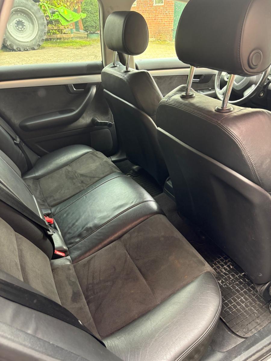 Audi A4 2006 — photo 10