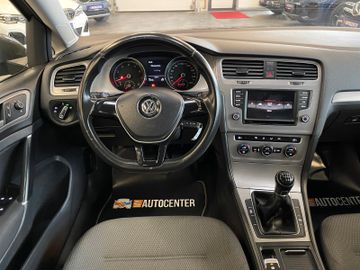 MYAUTOCENTER – Gebraucht- und Jahreswagen mit Werkstattservice in Pfaffenhofen Volkswagen Golf VII Variant Comfortline BMT *Klima*TÜV*PDC*