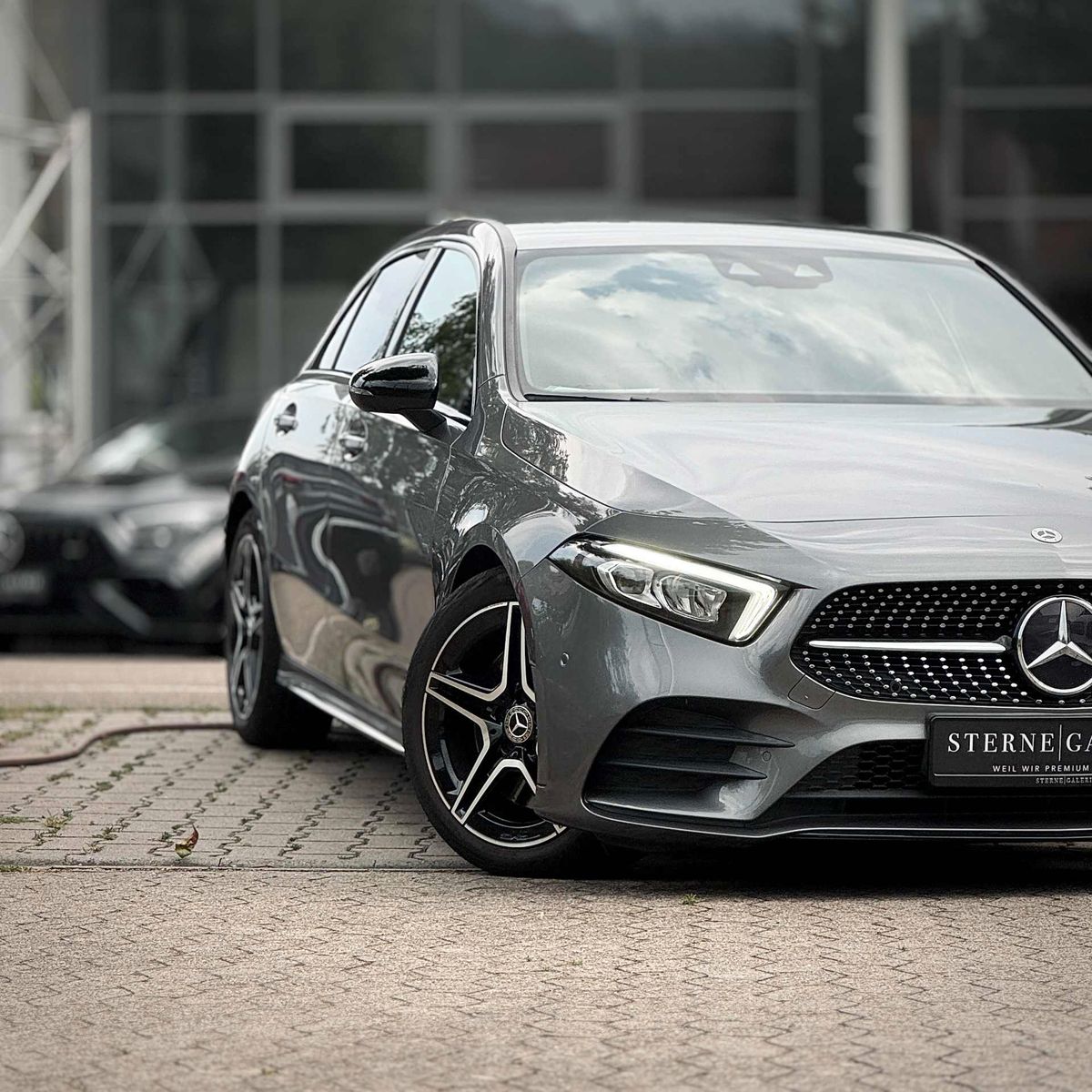 Mercedes-Benz A 250 AMG- LINE EXCLUSIVE TEMPO TOTW AMBIEN SITZ