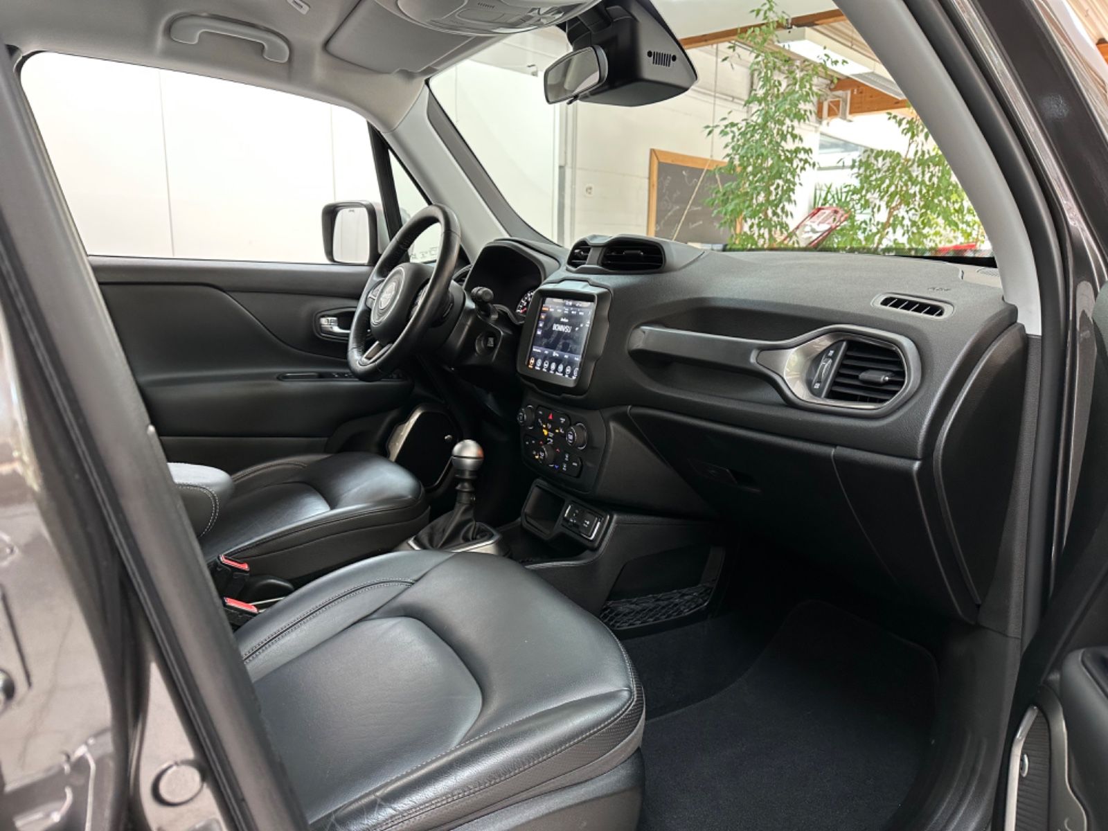 Fahrzeugabbildung Jeep Renegade Limited FWD*Klima*Leder*PDC*