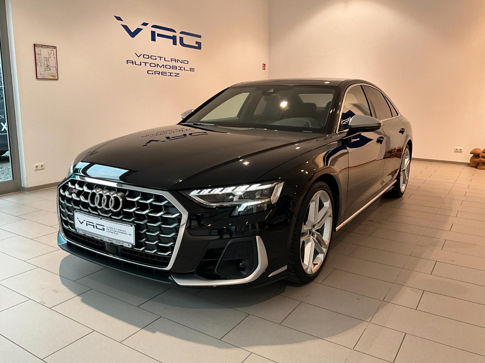 Audi S8