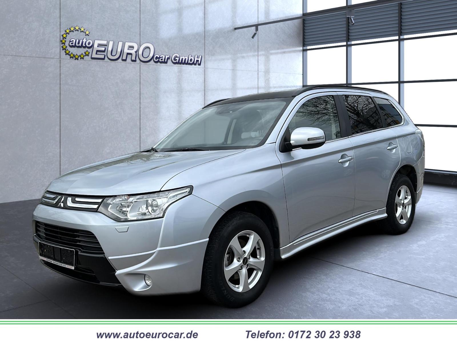 Mitsubishi Outlander 2.2 DI-D Style 4WD Automatik / Leder