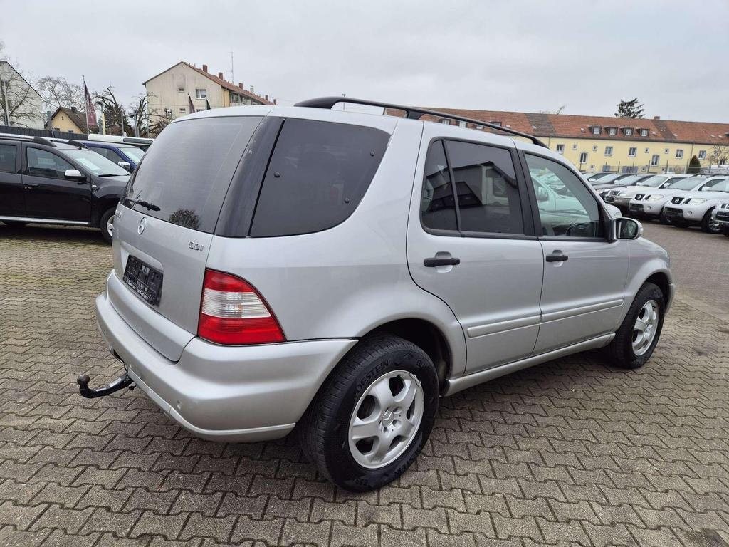Mercedes-Benz ML 270