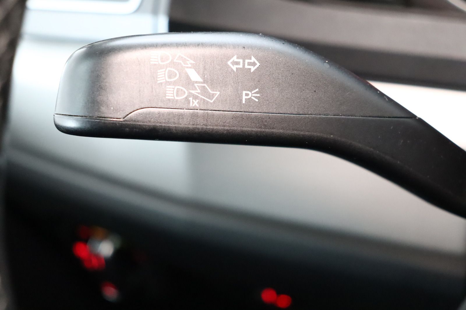 Fahrzeugabbildung Volkswagen T6 Multivan * Standhzg. * LED * AHK