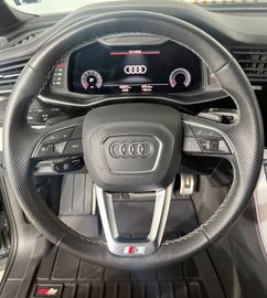 Audi Q7 - 8